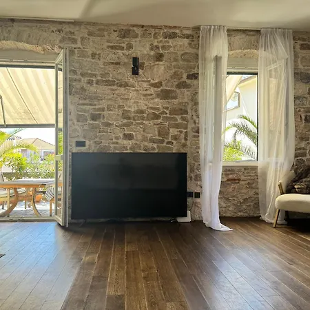 Apartment Grand Terrace Suite