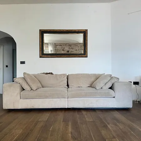 Grand Terrace Suite Apartman *