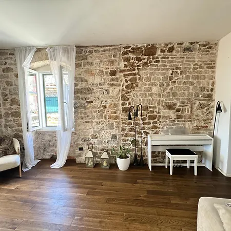 Apartment Grand Terrace Suite Sibenik